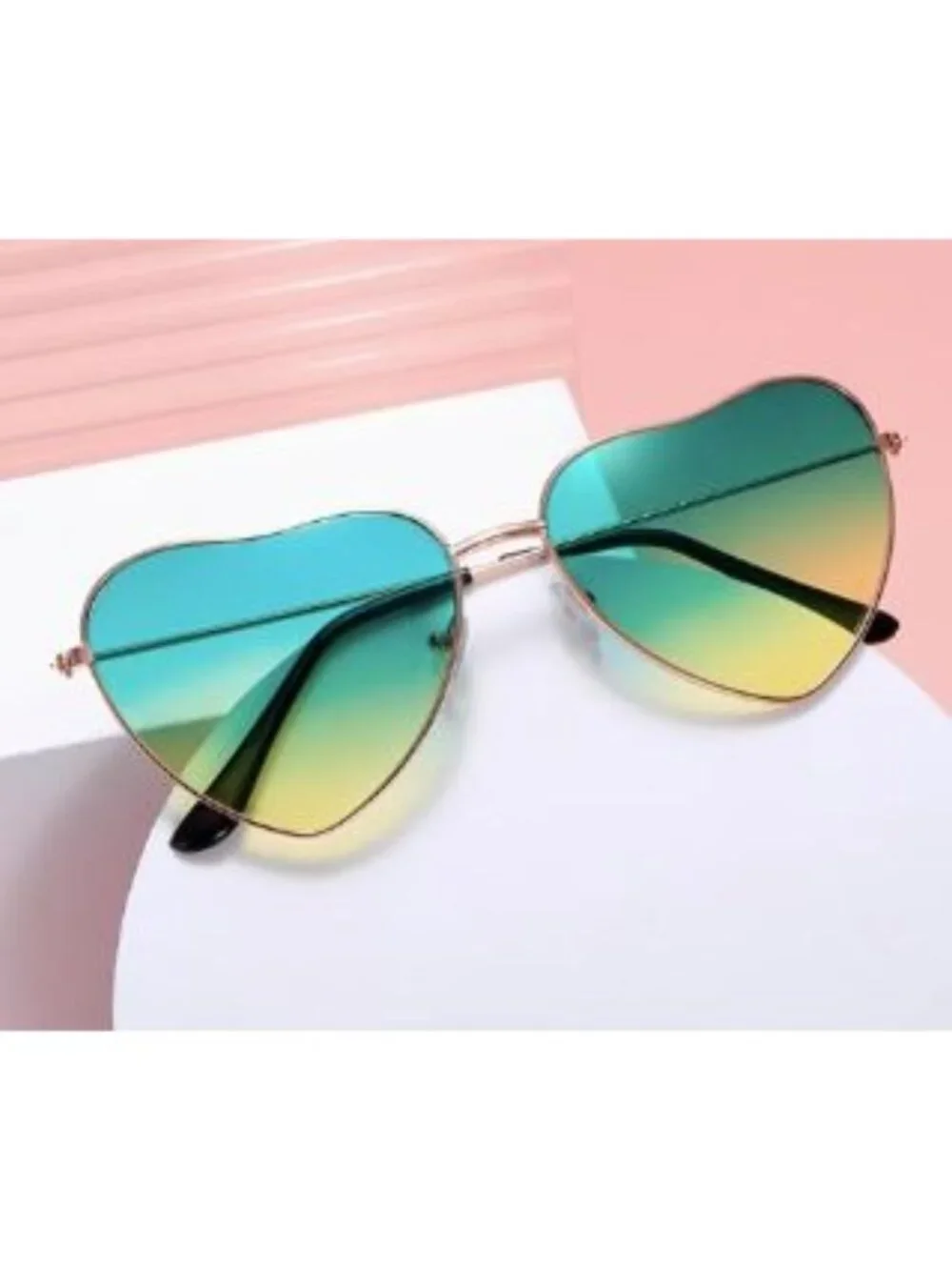Heart-Shaped Green to Yellow Gradient Lenses Sunglasses With Gold Frame